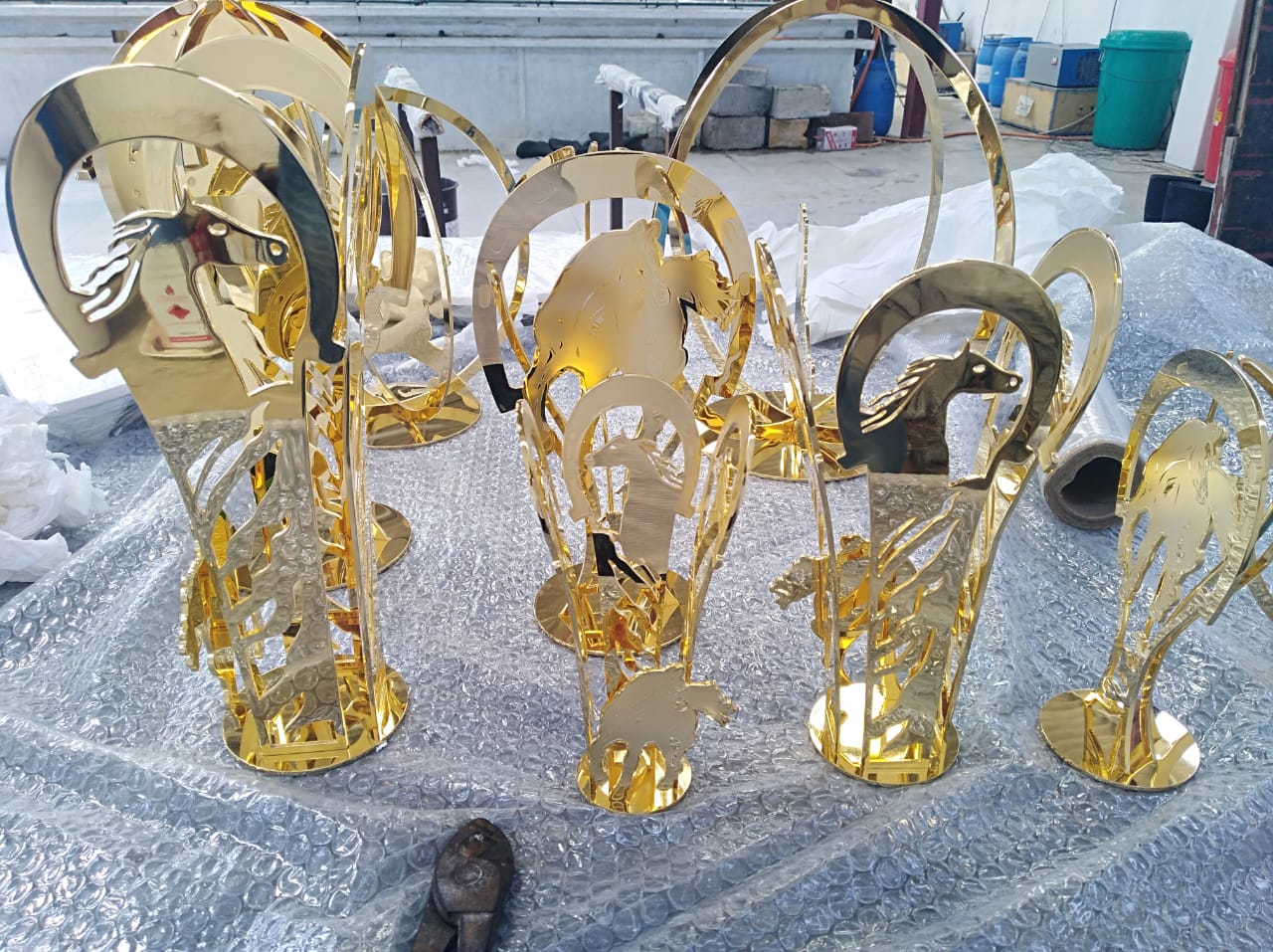 METALLIC PLATTING